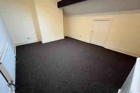 3 bedroom terraced house for sale, Batley WF17