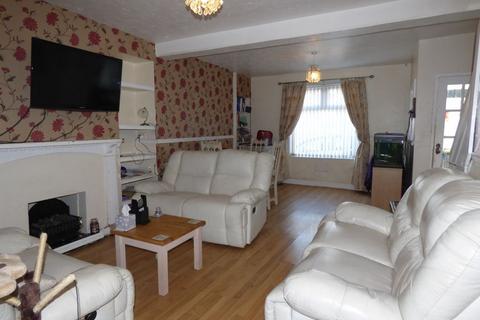 3 bedroom terraced house to rent, Alexandra Road, Pontycymer, Bridgend