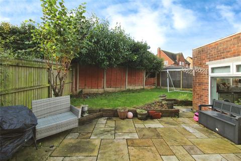 4 bedroom detached house for sale, Willow Road, Worcestershire B61