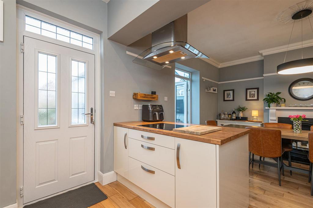 Dining Kitchen