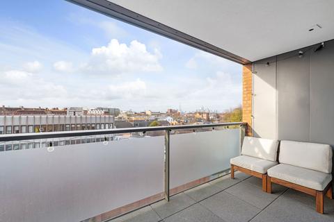 2 bedroom apartment for sale, London SE15