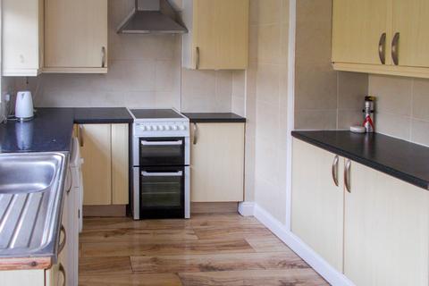 3 bedroom terraced house to rent, Bodgara Way, Liskeard, PL14