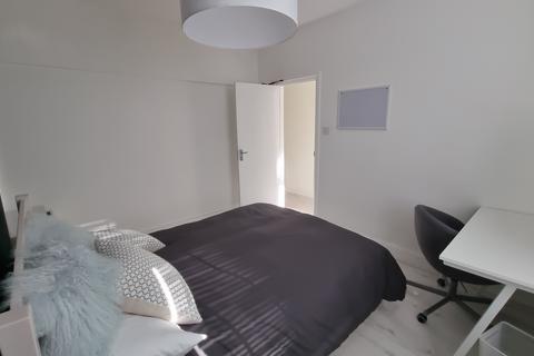 undefined, Dartmouth Avenue, Oldfield Park, Bath BA2