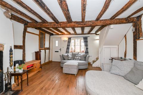 1 bedroom cottage for sale, High Street, Pershore