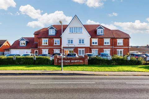 2 bedroom retirement property for sale, Defford Road, Pershore