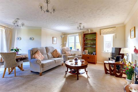 2 bedroom retirement property for sale, Defford Road, Pershore