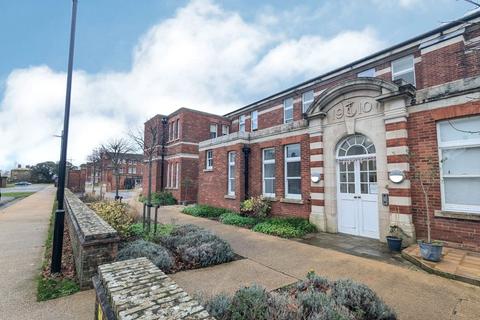 1 bedroom apartment for sale, Goodrich House, Royal Haslar, Alverstoke, Hampshire, PO12