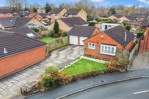 2 bedroom detached bungalow for sale, Oakdene Drive, Alwoodley, Leeds