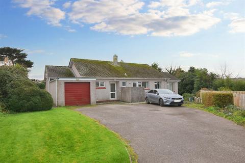 4 bedroom detached bungalow for sale, West Park, Redruth