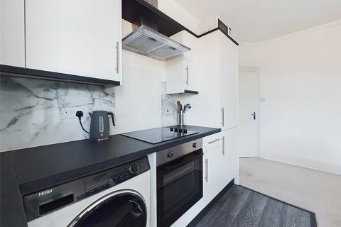 undefined, Kingsholm Road, Gloucester, Gloucestershire, GL1