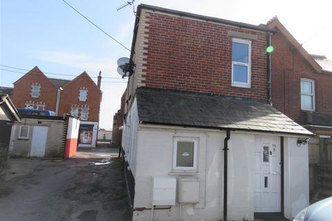 Studio to rent, Whitefield Road, New Milton