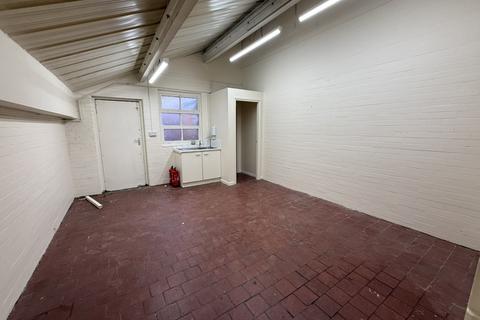 Retail property (high street) to rent, Castle Street, Hinckley, Leicestershire, LE10 1DA