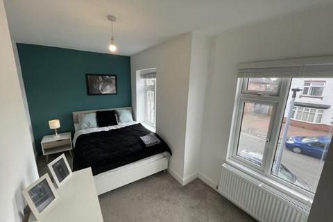 1 bedroom in a house share to rent, Rm 1, Priory Road, Peterborough, PE3 9ED