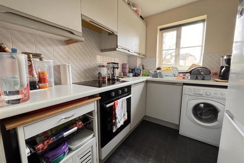 2 bedroom flat for sale, Ridge Green, Swindon SN5