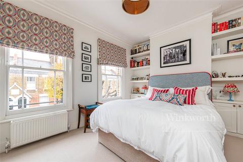 15 Kilravock Street, London, W10 4HX