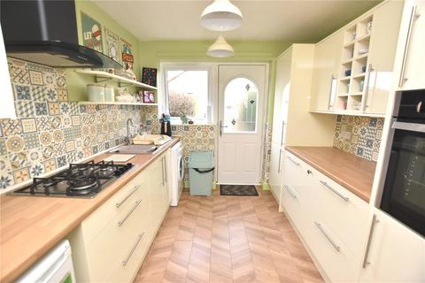 3 Barnard Way, Leeds, LS15 8UX