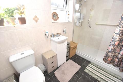 3 Barnard Way, Leeds, LS15 8UX