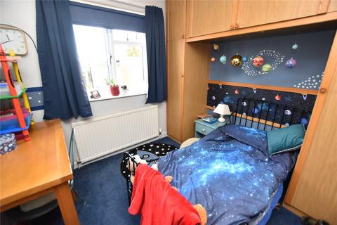 3 Barnard Way, Leeds, LS15 8UX