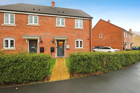 3 bedroom semi-detached house for sale, Top Farm Avenue, Navenby