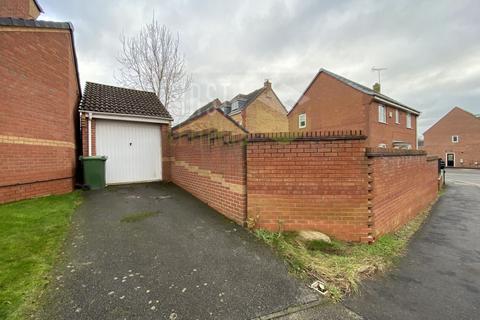 3 bedroom detached house to rent, The Pastures, Leicester LE2