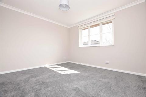 1 bedroom end of terrace house for sale, Sonning Gardens, Hampton