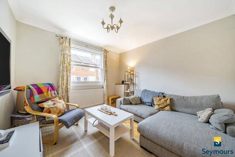 2 bedroom end of terrace house for sale, George Road, Surrey GU1