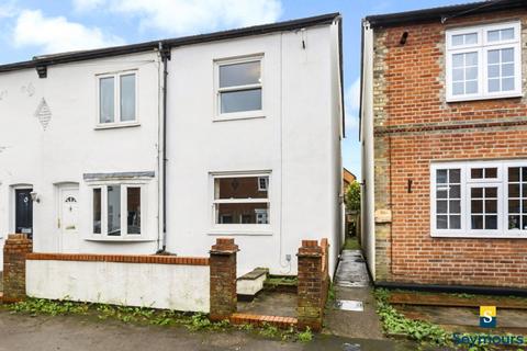 2 bedroom end of terrace house for sale, George Road, Surrey GU1