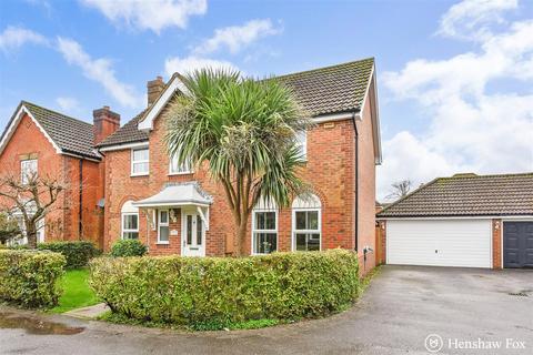 21 Withy Close, Romsey, SO51 7SA