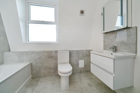 3 bedroom apartment to rent, West End Lane, West Hampstead, London, NW6