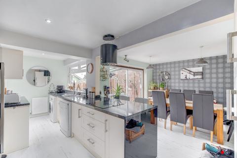 4 bedroom semi-detached house for sale, Foredraught, Studley, Warwickshire, B80