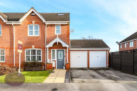 4 bedroom townhouse for sale, Calvert Close, Langley Mill, Nottingham, NG16