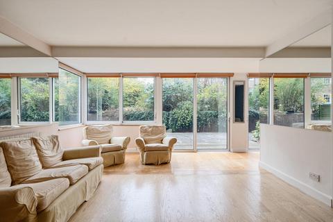 2 bedroom flat for sale, Haverstock Hill, Belsize Park