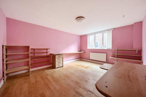 2 bedroom flat for sale, Haverstock Hill, Belsize Park