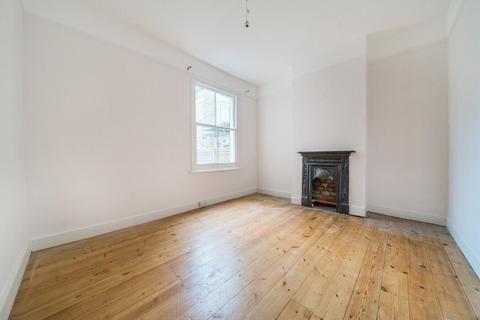 2 bedroom flat for sale, Penwith Road, Earlsfield