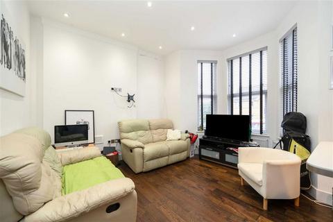 2 bedroom flat for sale, Claremont Road, London NW2