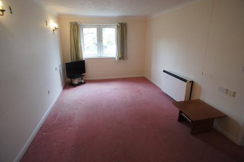 1 bedroom retirement property for sale, Farnham Close, London N20