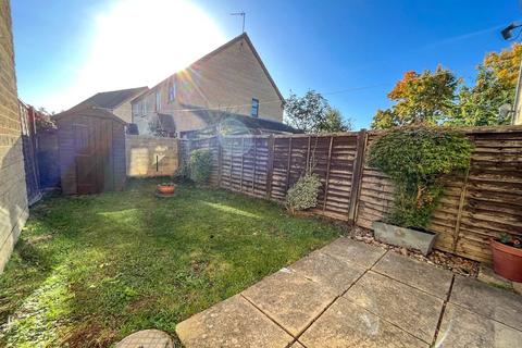 2 bedroom end of terrace house for sale, Manor Road, Witney, Oxfordshire, OX28