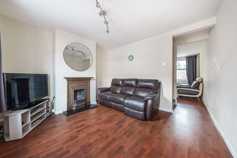 3 bedroom terraced house to rent, York Road, Reading, RG1