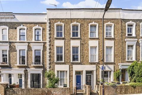 3 bedroom flat for sale, Allcroft Road, London NW5