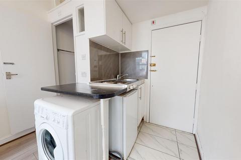 1 bedroom flat to rent, Harrow Road, Kensal Green NW10