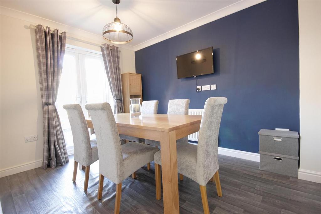 Separate dining room