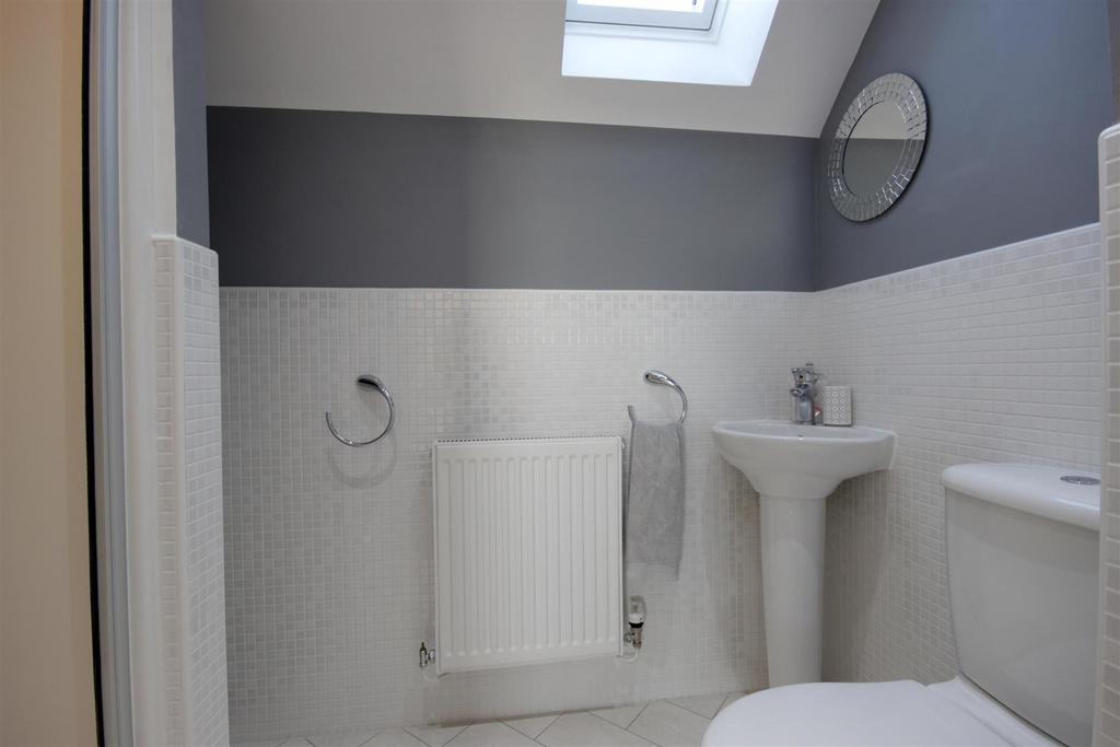 Ensuite shower room