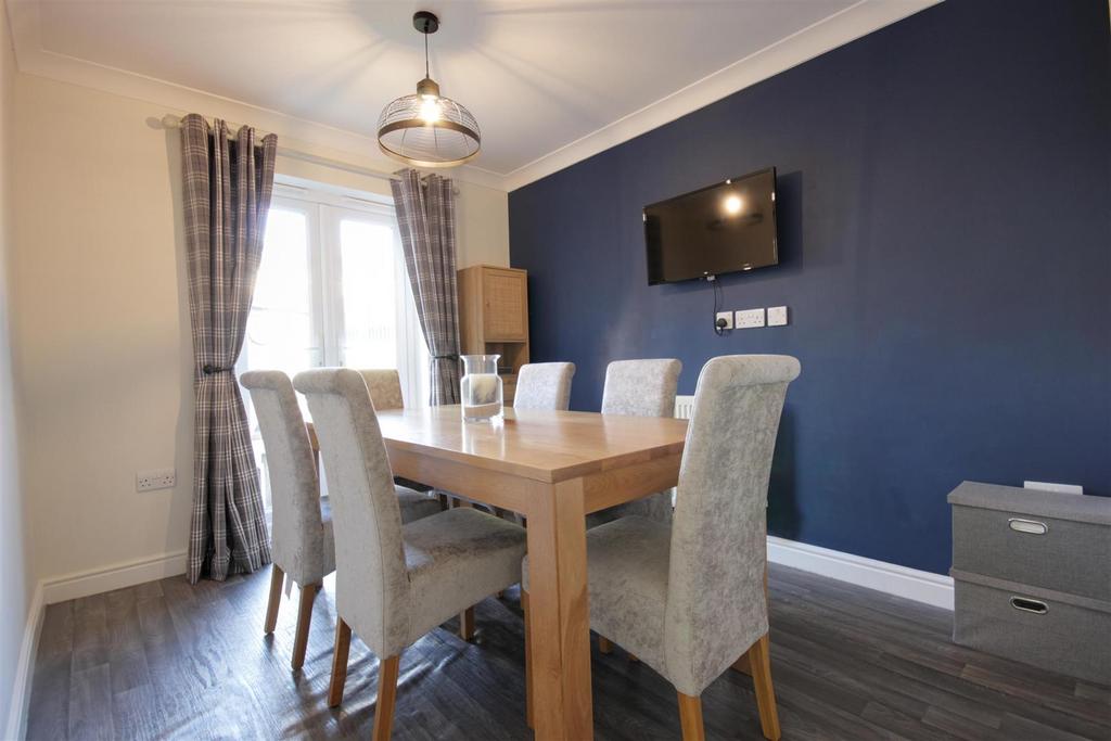 Separate dining room