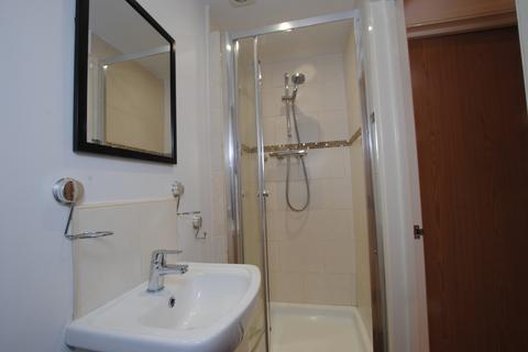 1 bedroom flat to rent, Broadway Buildings, Boston Road, Hanwell, W7