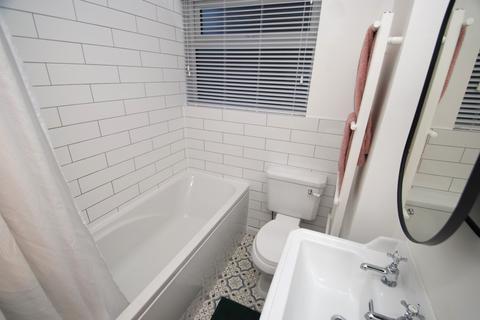 53 Shepperton Road, Petts Wood, Orpington, BR5 1DL