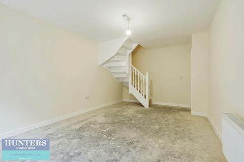 6 bedroom semi-detached bungalow for sale, Brisbane Avenue, Bolton, Bradford, West Yorkshire, BD2 1EH