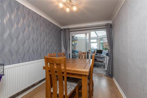 4 bedroom semi-detached house for sale, Bywell Road, Dewsbury, WF12