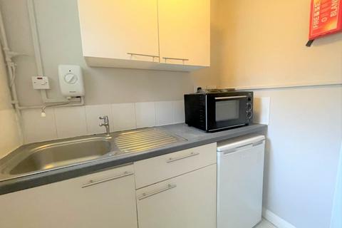 Studio to rent, Osmond Road, Hove, East Sussex