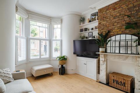 1 bedroom flat for sale, Arvon Road, London, N5