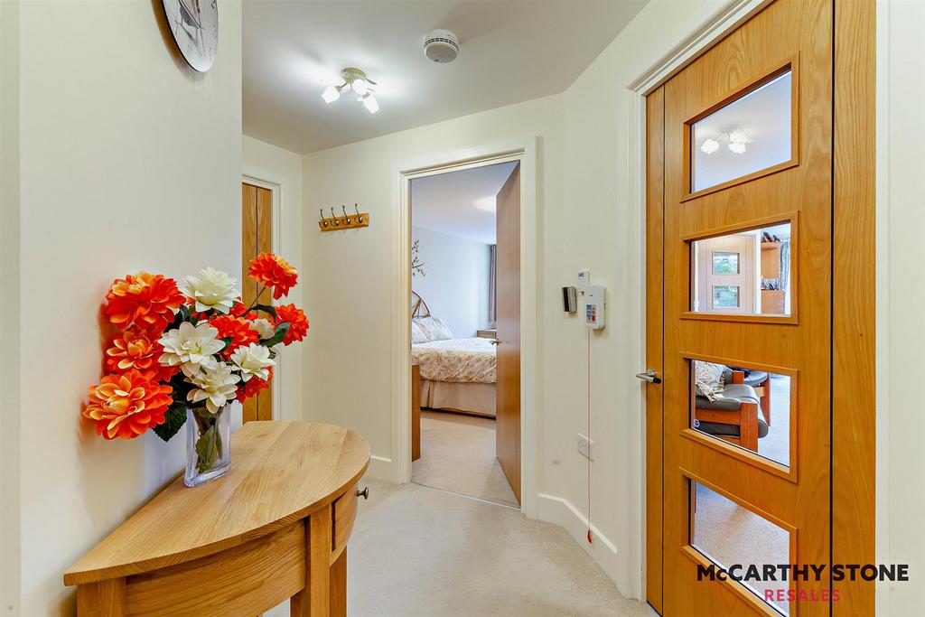 8623083-interior16-800.jpg